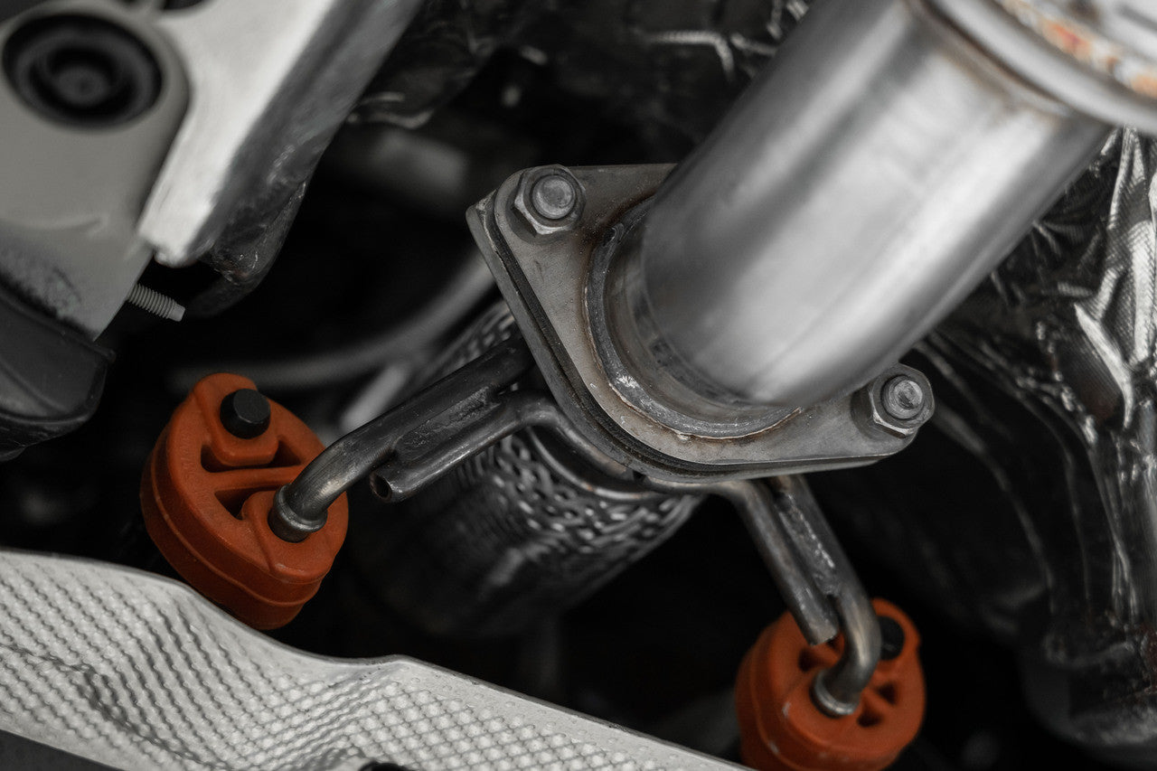 MBRP 3" Cat-Back, 2022-2023 Hyundai Kona N 2.0L Turbo, Dual Rear w/ Carbon Fiber Tips, T304 Stainless Steel MBRP
