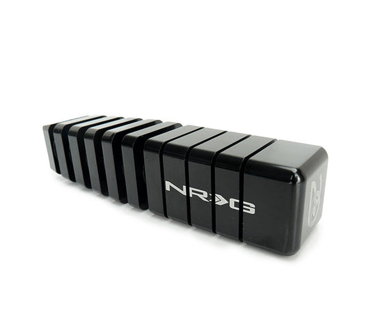 NRG Innovations 20 Year Anniversary Heat Sink Short Shift Knob - 127mm - Black - SK-450SQ-BKTY