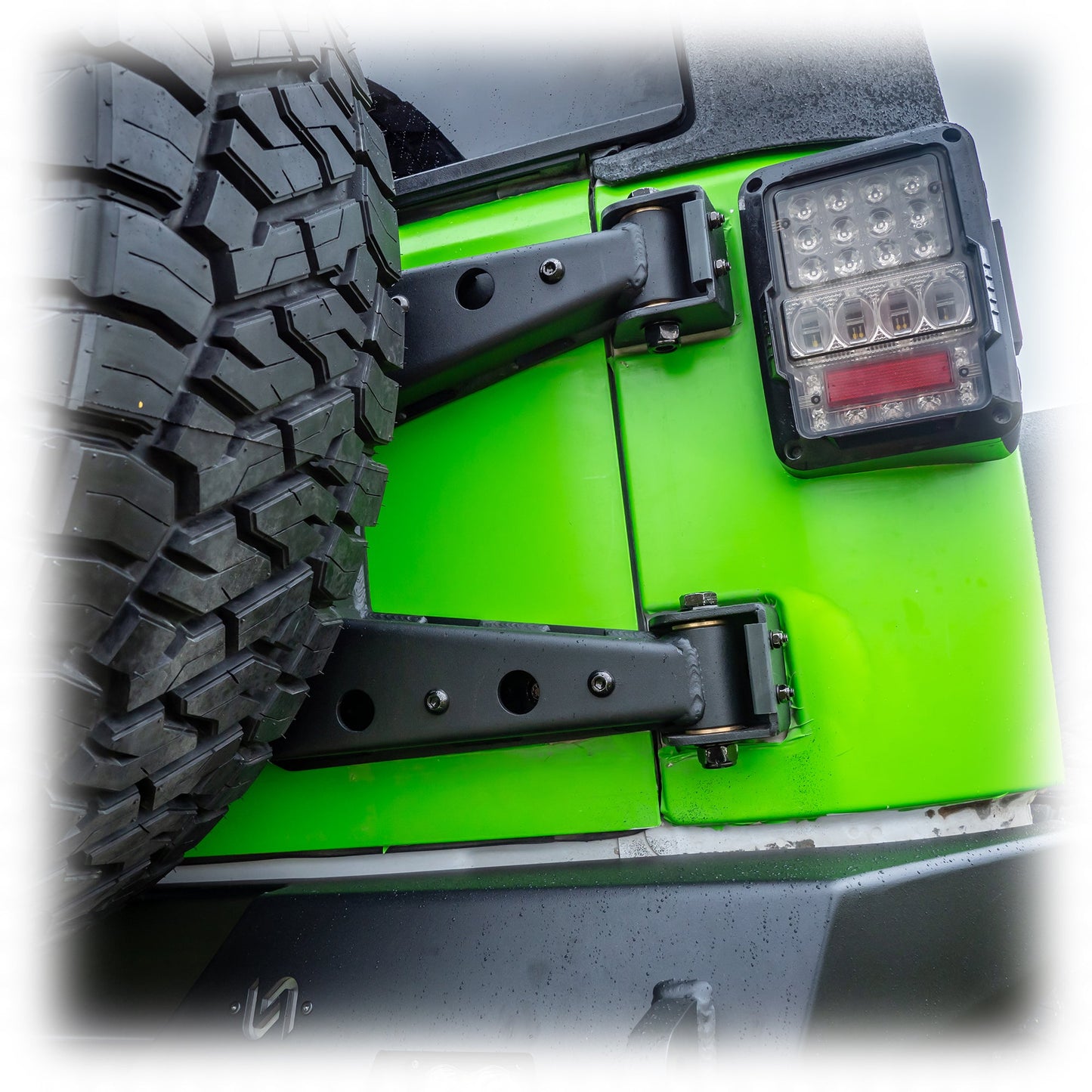 Turn Offroad 2007-2018 Jeep JK Hinge Mount Tire Carrier