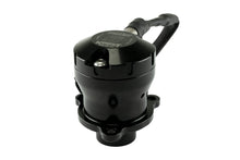 Load image into Gallery viewer, Turbosmart Kompact EM VR24 Plumb Back Diverter Valve, WRX 2.4L FA24F - TS-0223-1268