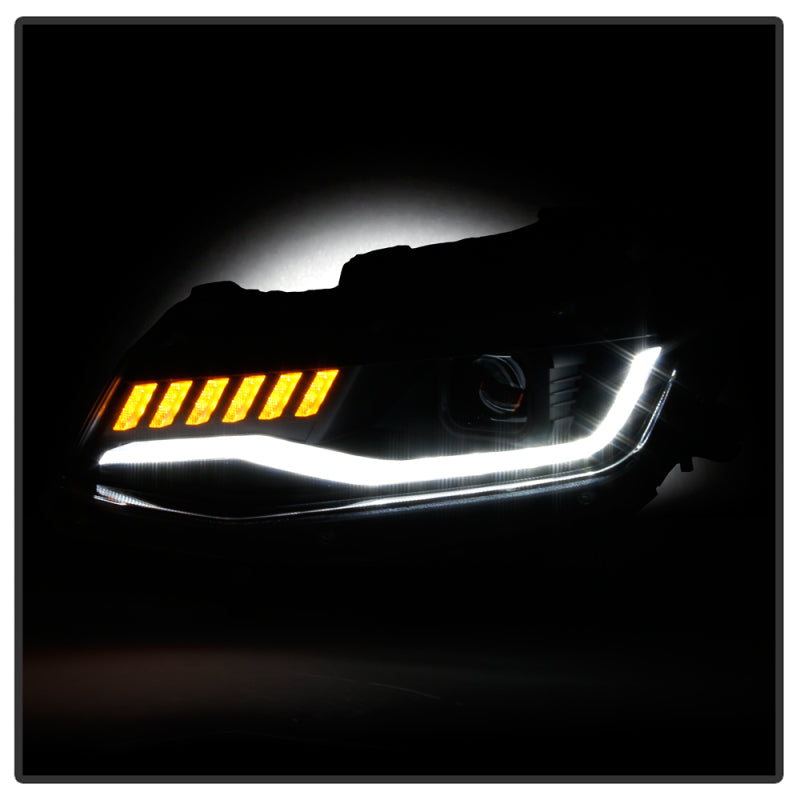 Spyder Chevy Camaro 16-18 Halogen Model Projector Headlights Black PRO-YD-CCAM16HALSI-SEQ-BK SPYDER