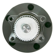 Load image into Gallery viewer, MOOG 97-04 Mitsubishi Diamante Rear Hub Assembly