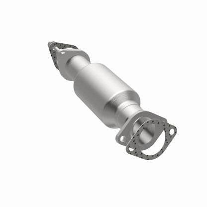 MagnaFlow Conv Direct Fit 2011 Kia Sorento 3.5 Underbody Magnaflow