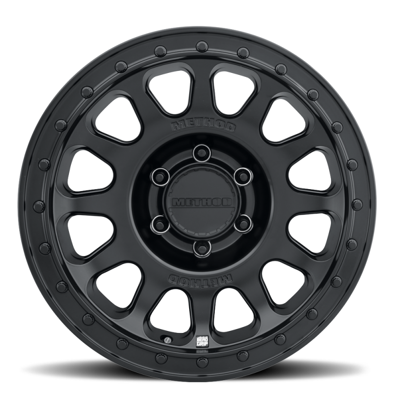 Method MR709 HD Bead Grip 17x 8.5in / ET25 / 6x5.5 BP / 106.25mm Bore - Black Wheel