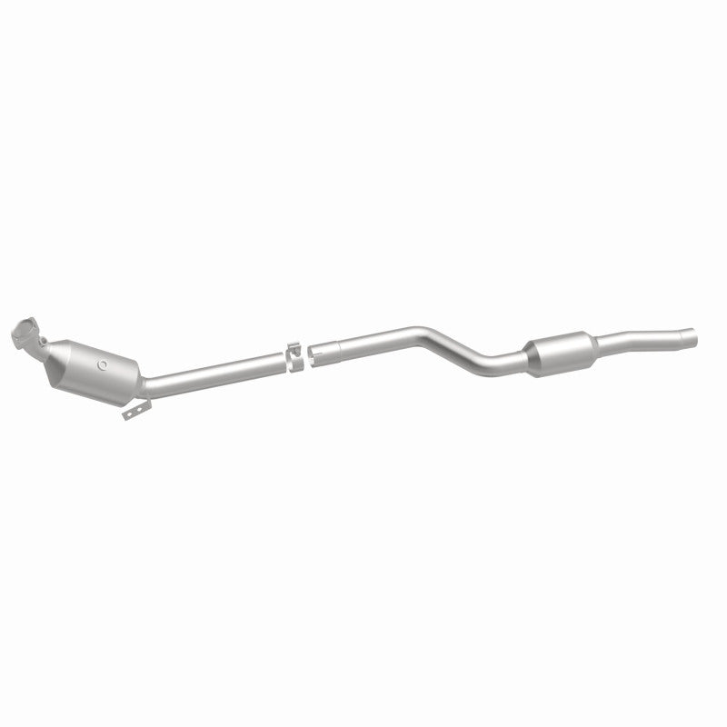Magnaflow 2011 C300 V6 3 OEM Underbody Direct Fit Converter Magnaflow