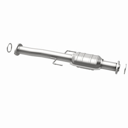 MagnaFlow Conv DF 01-04 Toyota Tacoma 2.4L Rear Magnaflow