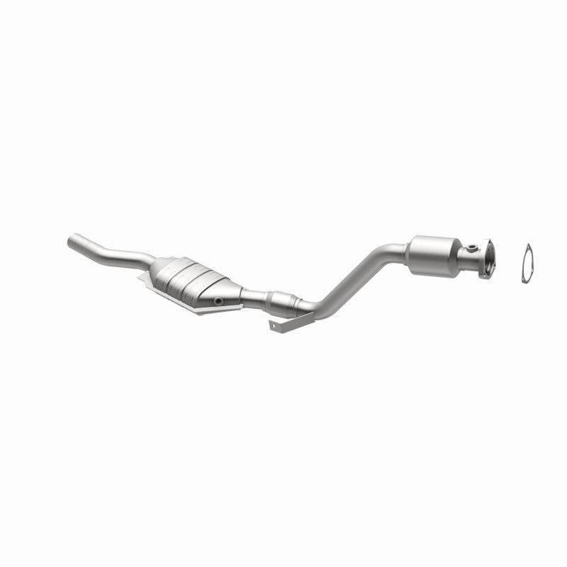 MagnaFlow Conv DF 03 Volkswagen Passat 2.8L Magnaflow