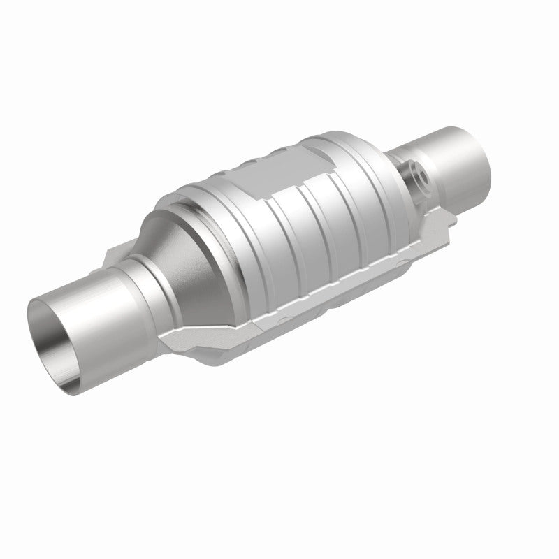 MagnaFlow Conv Univ 2.50inch w/ single O2 Magnaflow