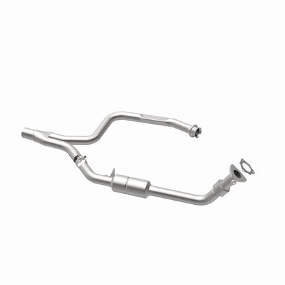 Magnaflow 98-99 Chevrolet Camaro 5.7L Direct Fit Converter Magnaflow