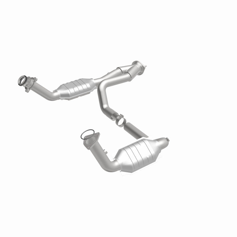 MagnaFlow Conv DF 02-06 Cadillac Truck. 8 5.3L Dual Conv. Y-Pipe Assy 2wd/Chevy Truck 99-07 Magnaflow
