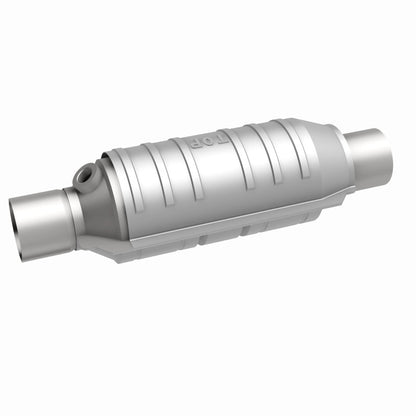 Magnaflow Conv Univ 2.25 1/O2 CA Magnaflow