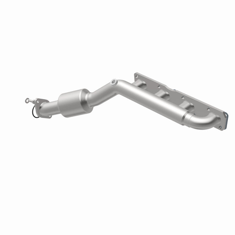 MagnaFlow Conv DF Infiniti/Nissan Truck 8 5.6L P/S Manifold  (49 State)