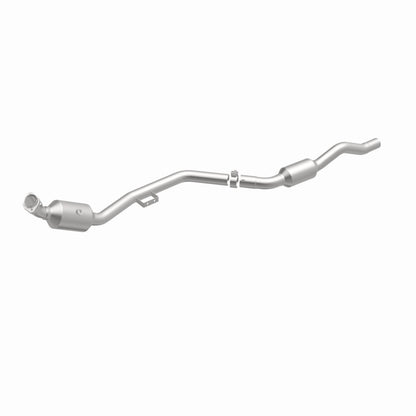 MagnaFlow Conv Direct Fit OEM 2007 Mercedes-Benz E350 Underbody - 69.125in Length Magnaflow