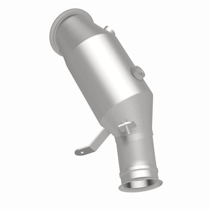 MagnaFlow 2014 BMW 335i GT xDrive 3.0L Underbody Direct Fit EPA Compliant Catalytic Converter Magnaflow
