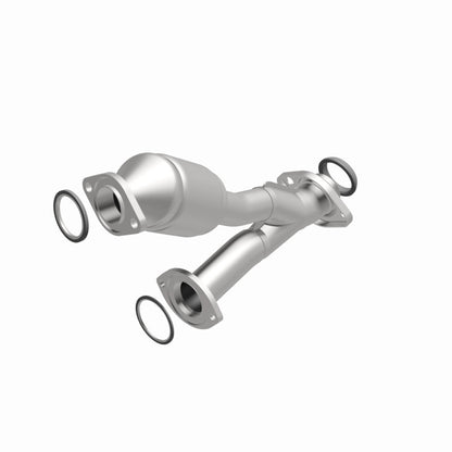 MagnaFlow Conv DF 01-03 Highlander 3L rr OEM Magnaflow