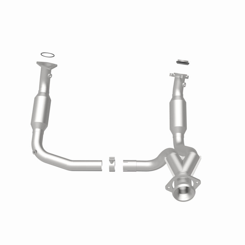 MagnaFlow Conv DF 2007-2008 Cadillac Escalade 6.2L Magnaflow