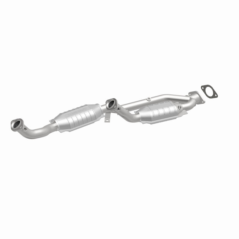 Magnaflow 99-00 Ford Windstar 3.0L Direct Fit Converter Magnaflow