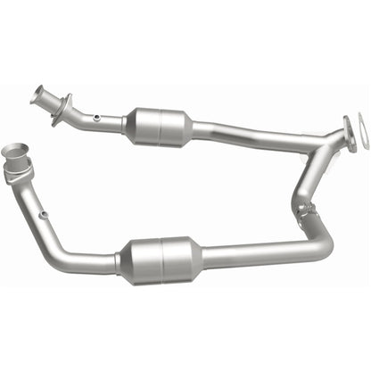 Magnaflow 2003 Ford E-350 Super Duty 5.4L Direct Fit Converter Magnaflow