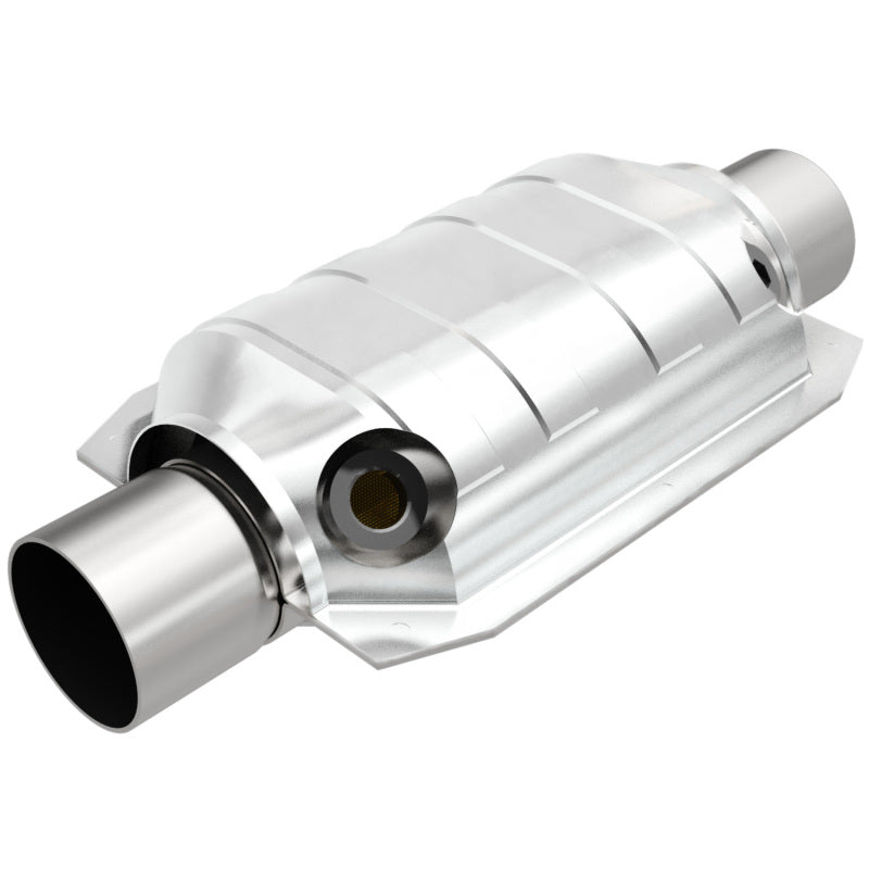 MagnaFlow Conv Univ 2.25 W/Dual O2 Boss Magnaflow