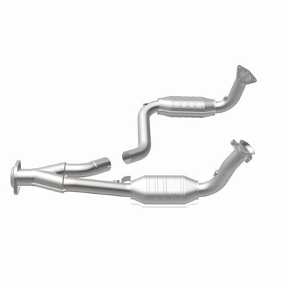 Magnaflow 2003 Chevrolet SSR 5.3L Direct Fit Converter Magnaflow