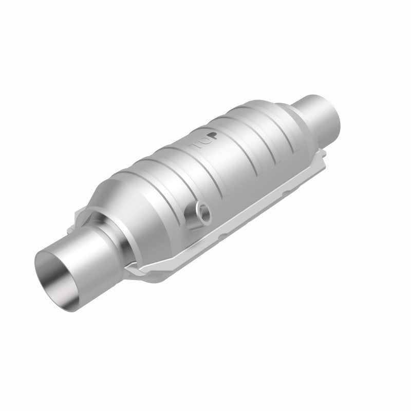 Magnaflow Conv Univ 2.50 OEM Angled O2 Magnaflow