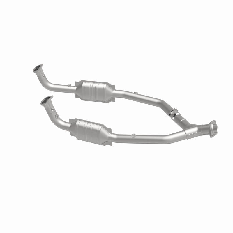 MagnaFlow Conv DF 99-04 LR Discovery V8 OEM Magnaflow