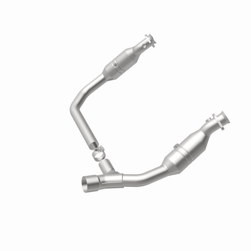 MagnaFlow Conv Direct Fit 06-07 Ram 1500 4.7L Underbody Magnaflow