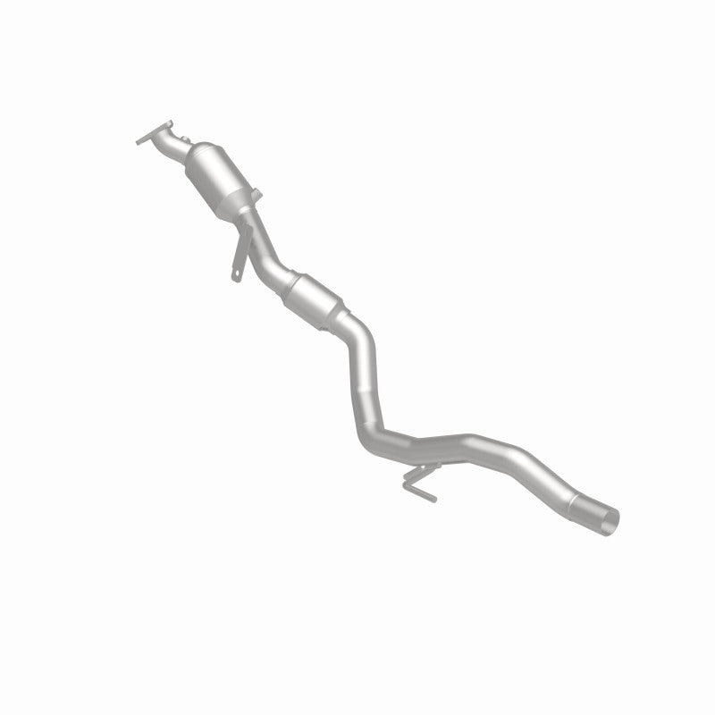 MagnaFlow 11-15 Touareg V6 3.6 Direct Fit Converter OEM Underbody Magnaflow