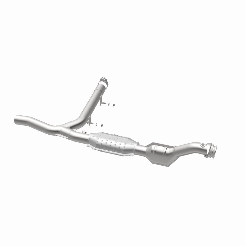 MagnaFlow Conv DF 97-98 Ford Trucks 4.6L Magnaflow