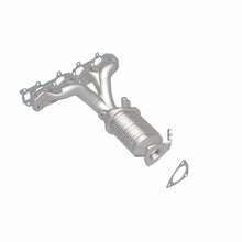 Load image into Gallery viewer, MagnaFlow 08-10 Pontiac G6 2.4L Underbody Direct Fit CARB Compliant Manifold Catalytic Converter