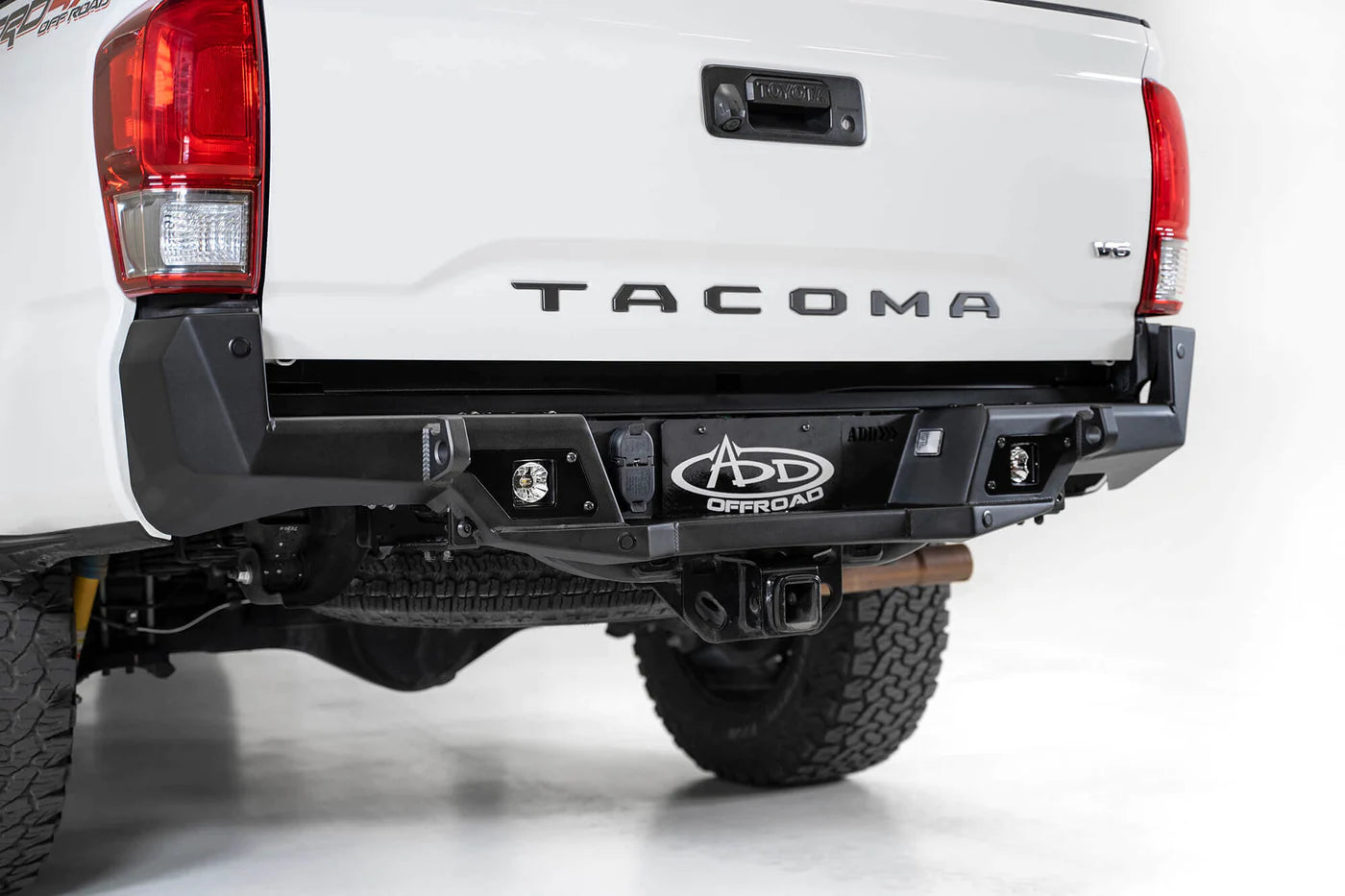 Addictive Desert Designs Stealth Fighter Rear Bumper | 2016–2023 Toyota Tacoma (R681241280103)