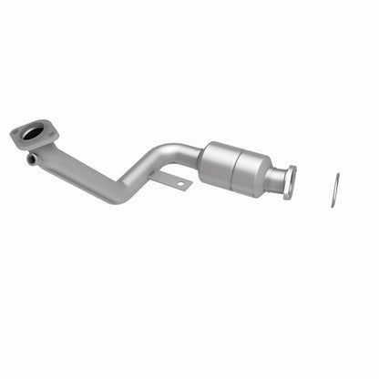 MagnaFlow Conv DF 01-03 Montero 3L Driver Side Front OEM Magnaflow