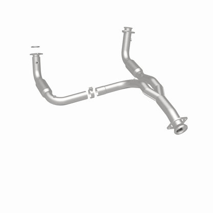 Magnaflow California Direct Fit Converter 07-10 Chevrolet Silverado 2500 HD 6.0L Magnaflow