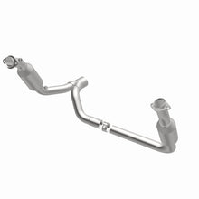 Load image into Gallery viewer, Magnaflow 2006 Dodge Ram 1500 5.7L Direct Fit Catalytic Converter