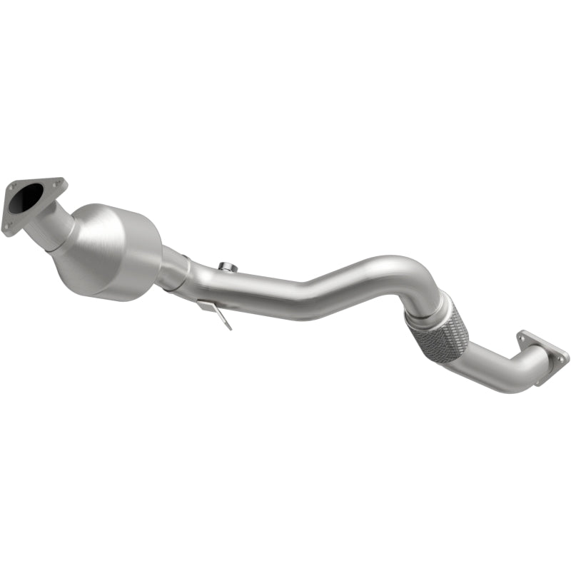 MagnaFlow Conv DF 07 VW Touareg 3.6L Front close Magnaflow