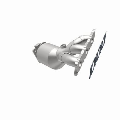 Magnaflow 2007 XC90 3.2L Underbody Direct Fit Converter Magnaflow