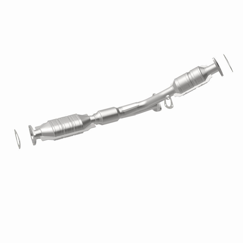 MagnaFlow Conv DF 00-03 Saturn 3L Rear Magnaflow