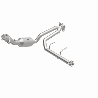 MagnaFlow 18-20 Ford F-150 V6 3.3L Right Underbody Direct-Fit Catalytic Converter Magnaflow