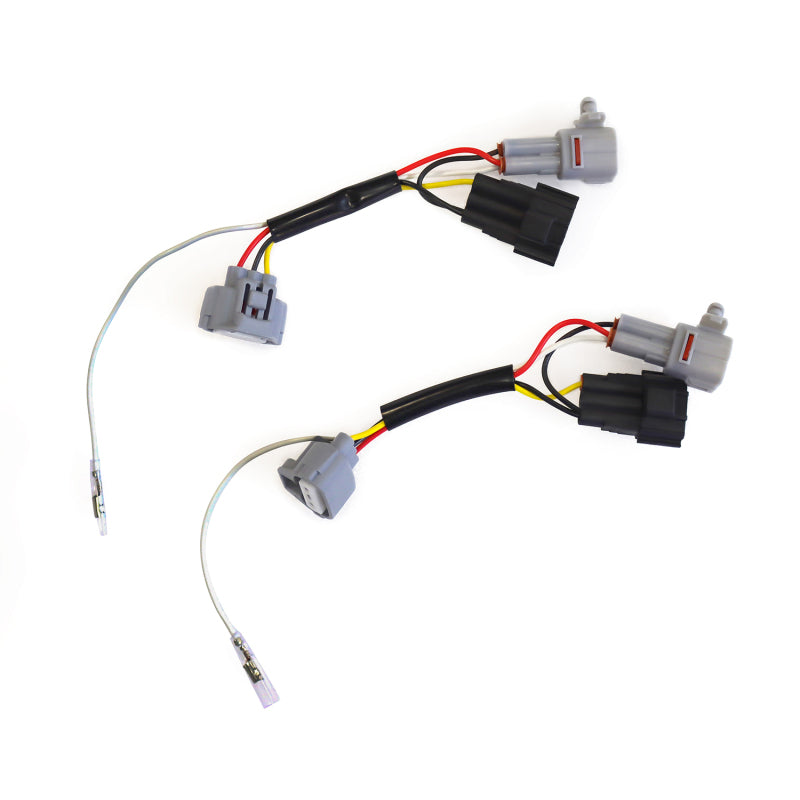 AlphaRex 810021 projector headlight converter plugs for 2015-2020 Toyota Sienna SE with factory DRL