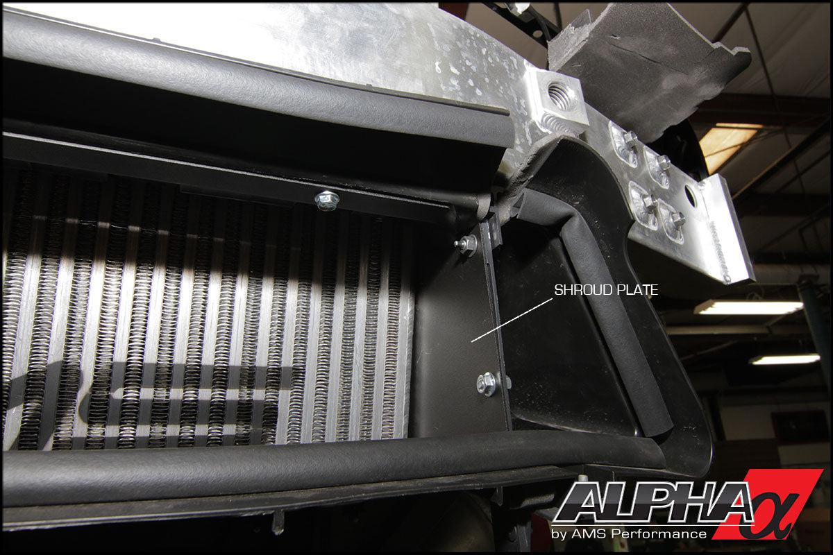 AMS Performance Alpha Race front mount intercooler for Nissan GT-R R35 ALP.07.09.0008-1