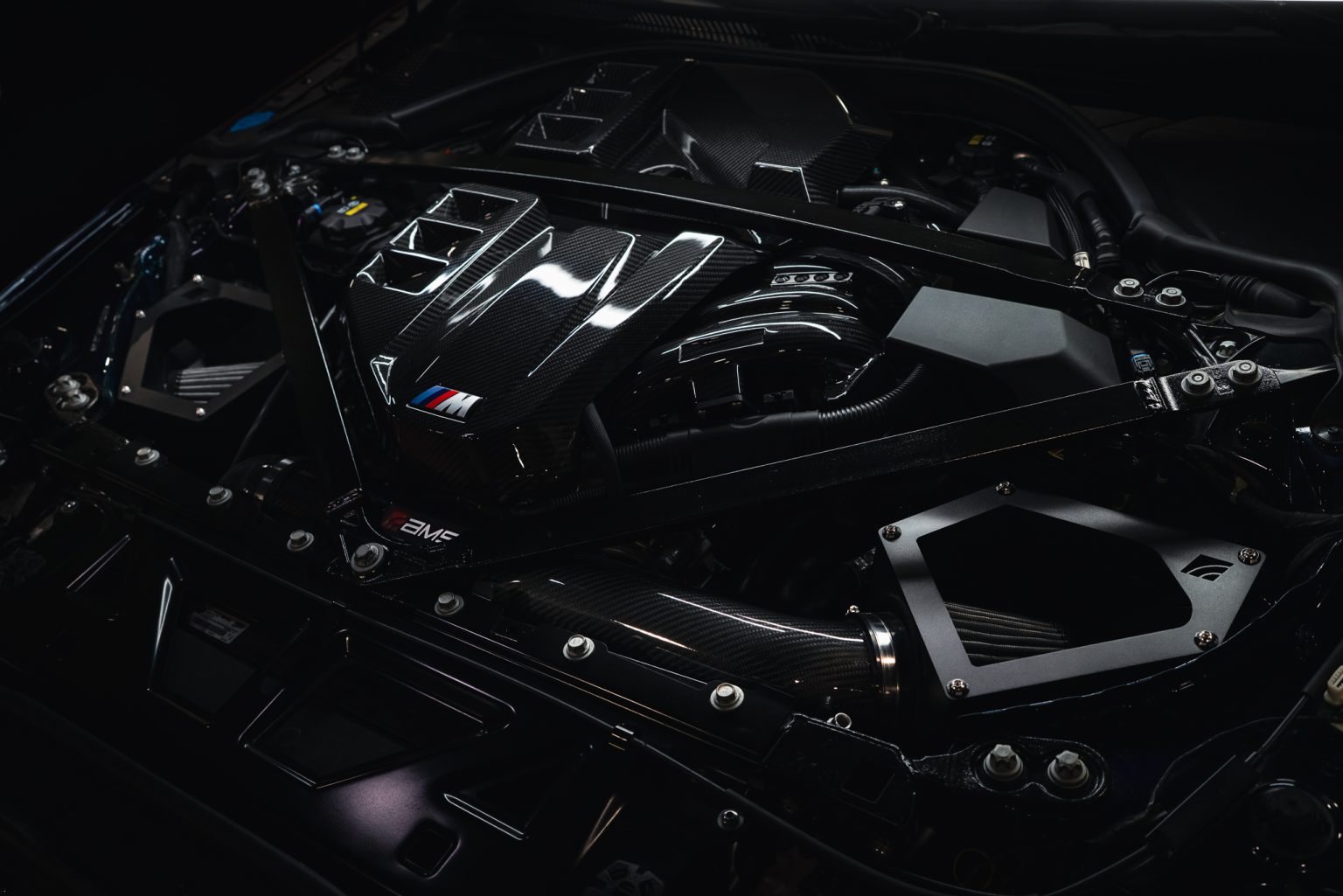 AMS Performance AMS.48.08.0001-1 S58 open airbox intakes installed on BMW M4