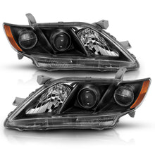 Load image into Gallery viewer, ANZO 121539 Projector Headlights with Black Housing and Clear Lens for Toyota Camry 2007-2009.