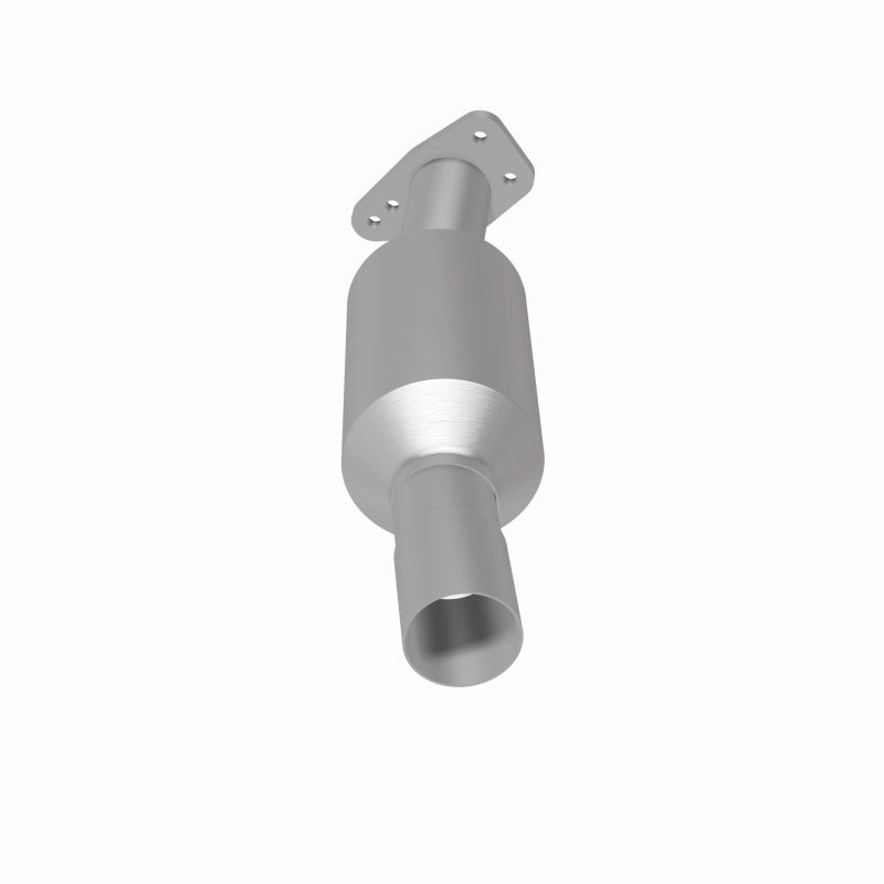 Magnaflow GM Passenger car CA Direct Fit Converter Magnaflow