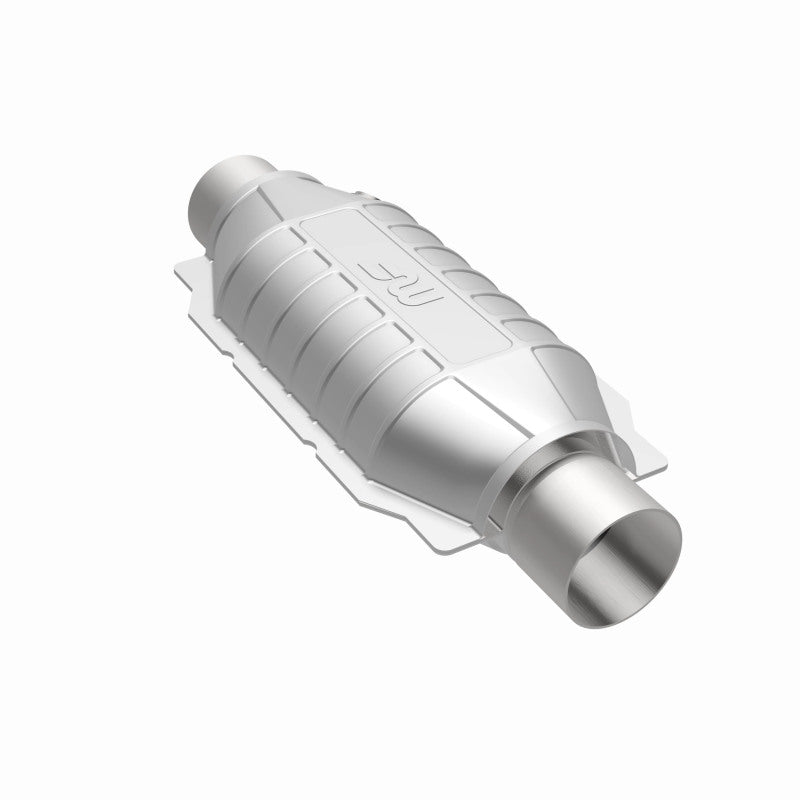 MagnaFlow Conv Universal 2.25 inch with single O2 OEM Magnaflow