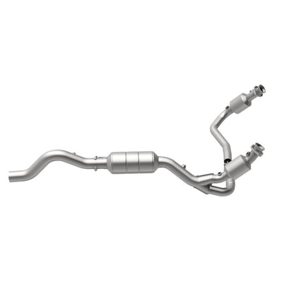 MagnaFlow Conv DF 00-03 Durango 4WD 5.9L Magnaflow