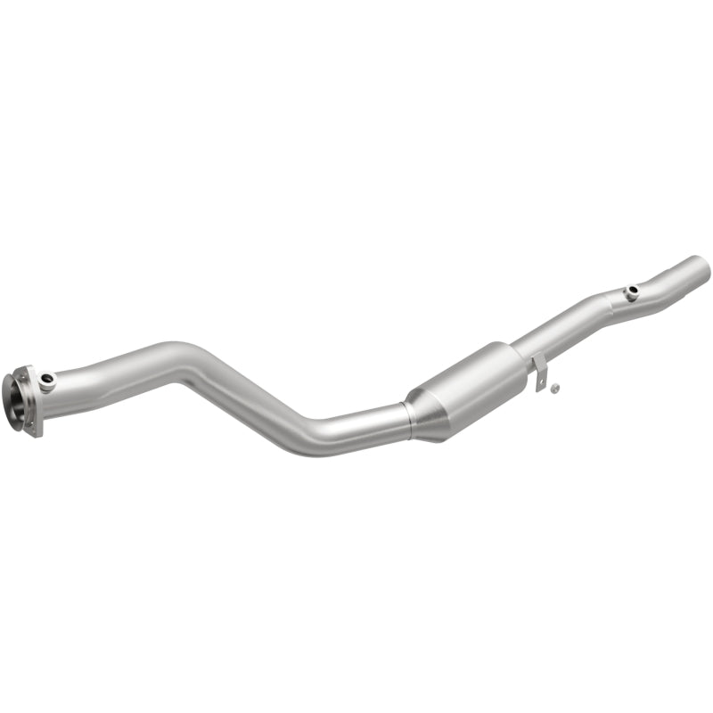 MagnaFlow 2001-2003 Audi S8 4.2L Direct-Fit Catalytic Converter 55.25in Length Magnaflow