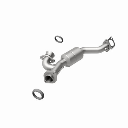 MagnaFlow Conv DF 01-03 Montero 3L Passenger Side Front OEM Magnaflow