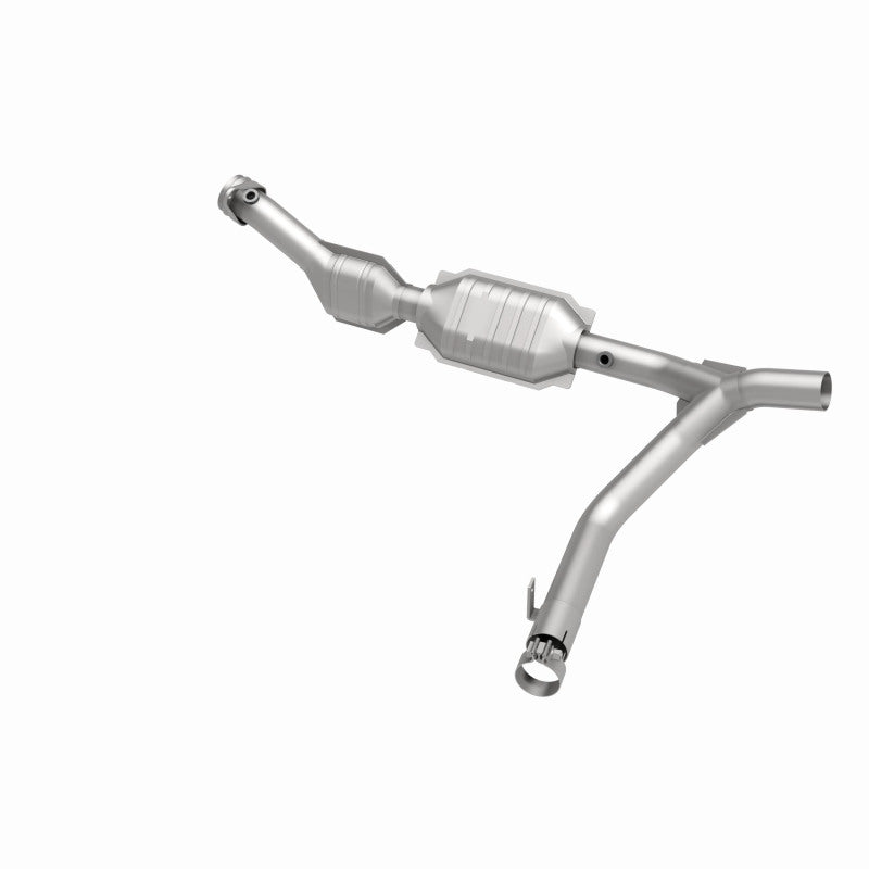 MagnaFlow Conv DF 01 Ford Trucks 5.4L Magnaflow