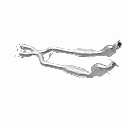 Magnaflow Conv DF 96-98 4.6L *California* Magnaflow