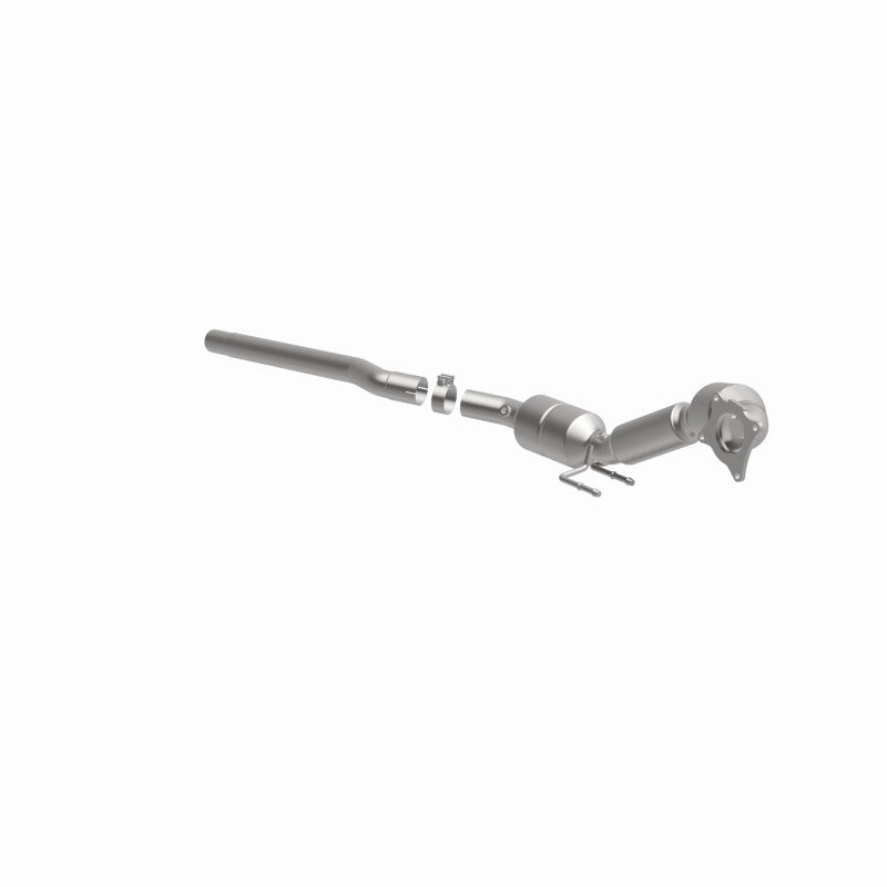 Magnaflow 09-13 Volkswagen CC 2.0L Direct Fit Converter Magnaflow